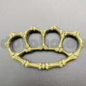 K30.2M Artículos para entrenamiento - Brass Knuckles