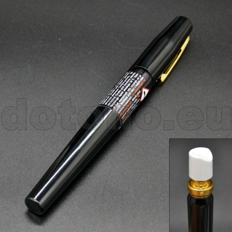P15 Spray au poivre sous la forme d'un stylo. ESP