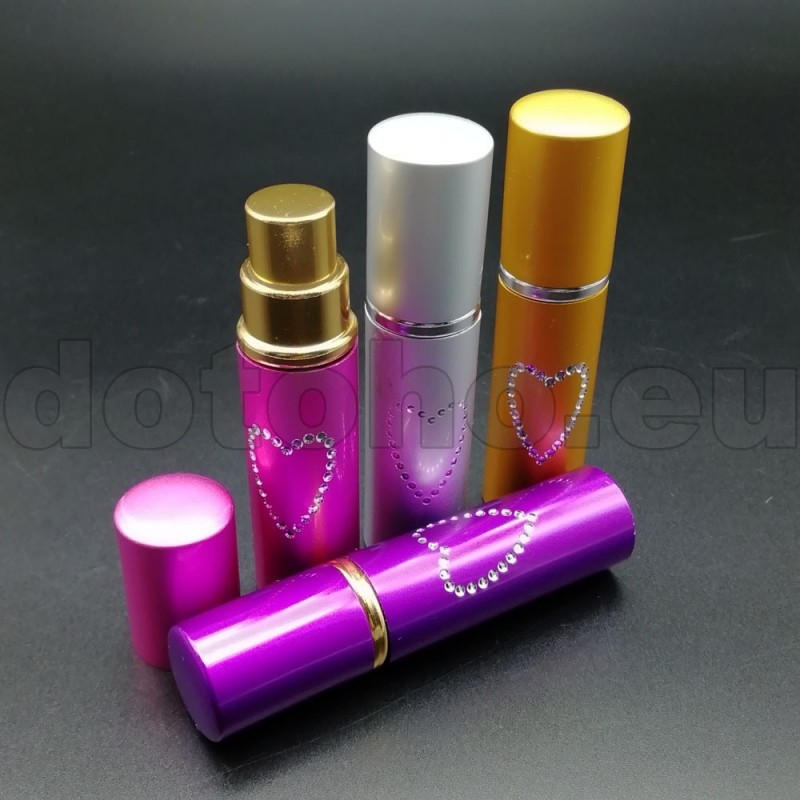 Achetez en gros Vente Chaude Mini Rouge à Lèvres Coloré Spray Au Poivre  Chine et Spray Au Poivre à 0.8 USD